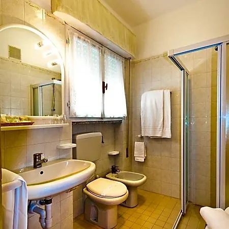 Gimm Hotel 4*